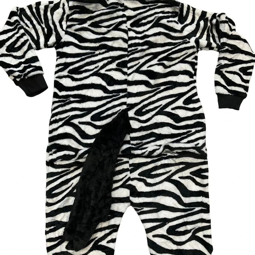 Zebra‎ Animal 1 Piece Plush Fleece Hooded Kigurumi Pajamas Costume Kids 7/8 NWOT